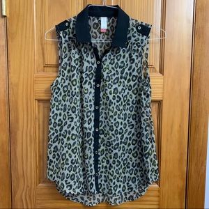 Sleeveless Button Down Animal Print Shirt